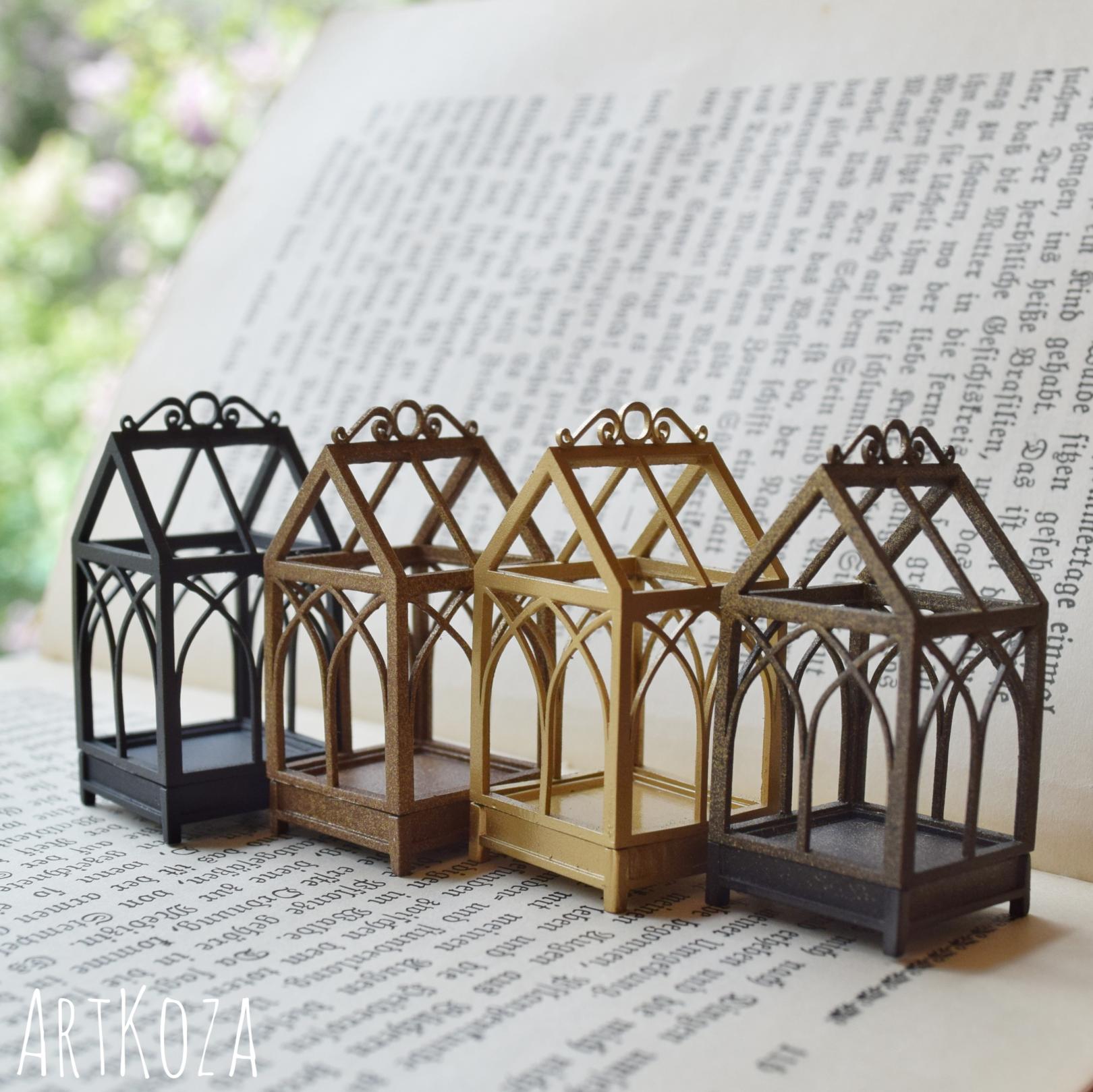 Classic medium greenhouse 3D Brown with gold